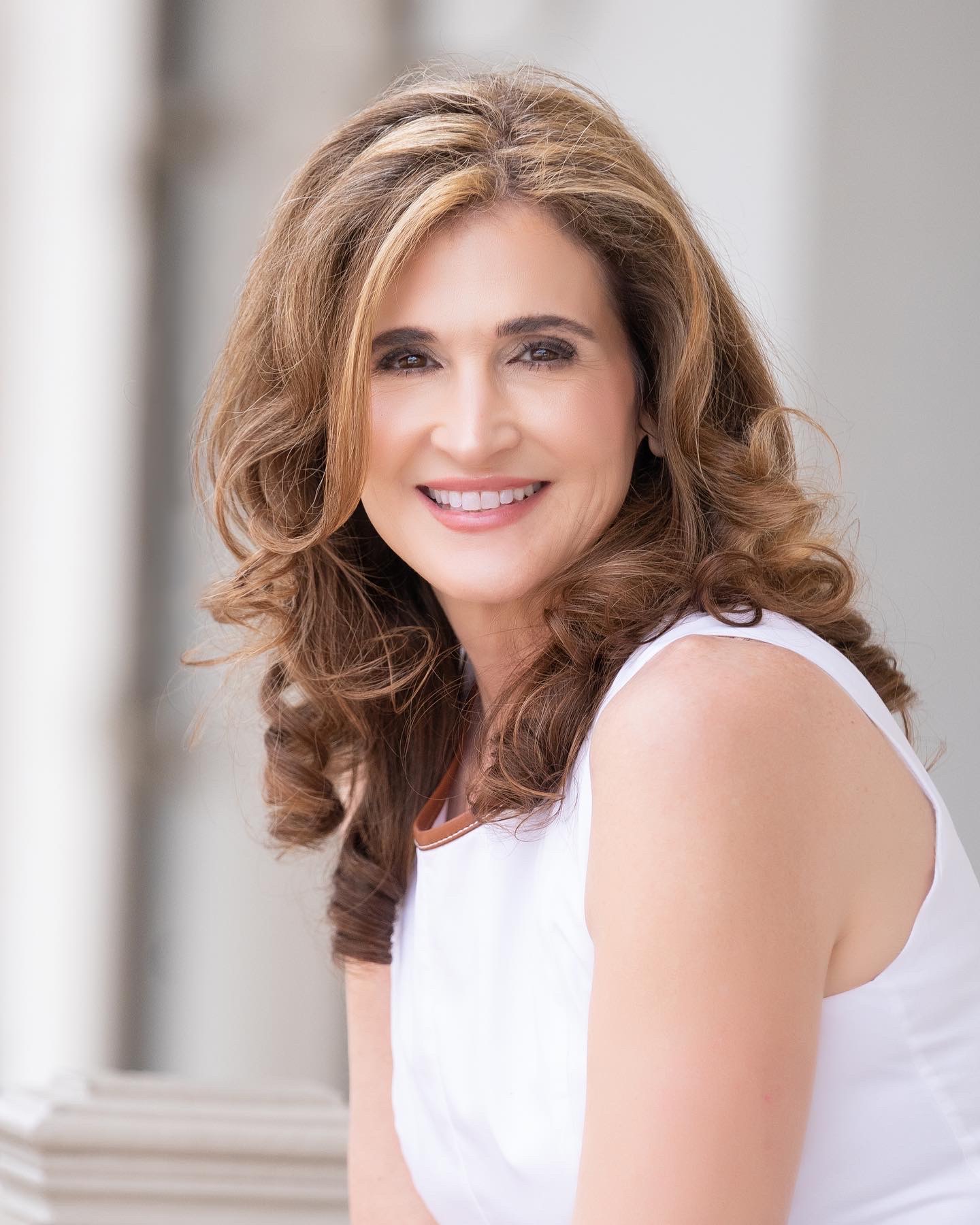Portrait of Lesly Sica, Broker Associate with Berkshire Hathaway HomeServices